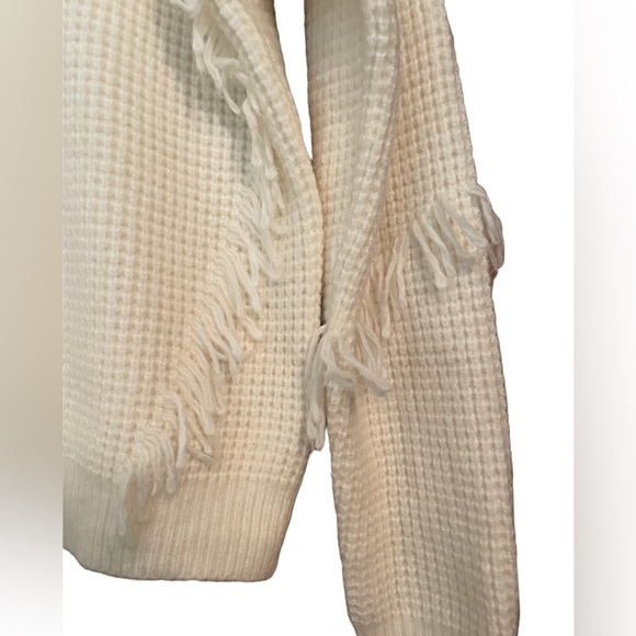 Michael Kors Waffle Knit Sweater with Fringe in Bone Colour NWT - Picture 4 of 11